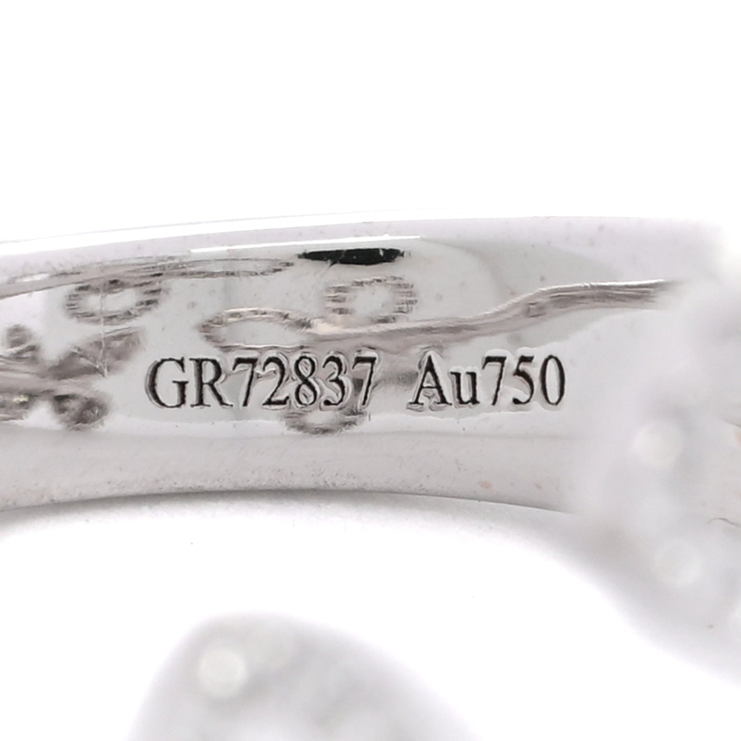 18K White Gold Diamond Triple Butterfly Silhouette Ring 53 6.5