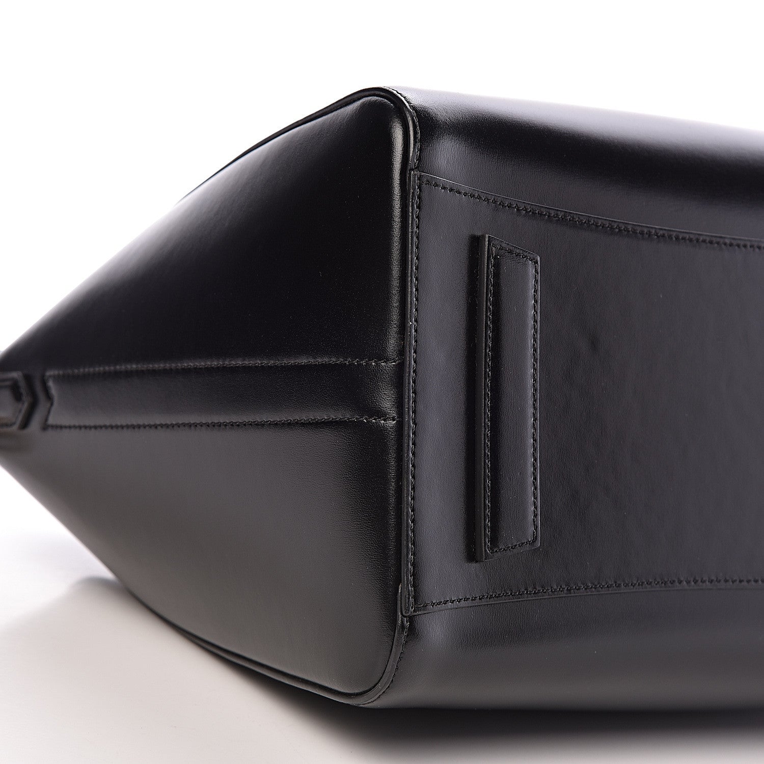 Givenchy Shiny Lord Calfskin Medium Antigona Black 9 of 14