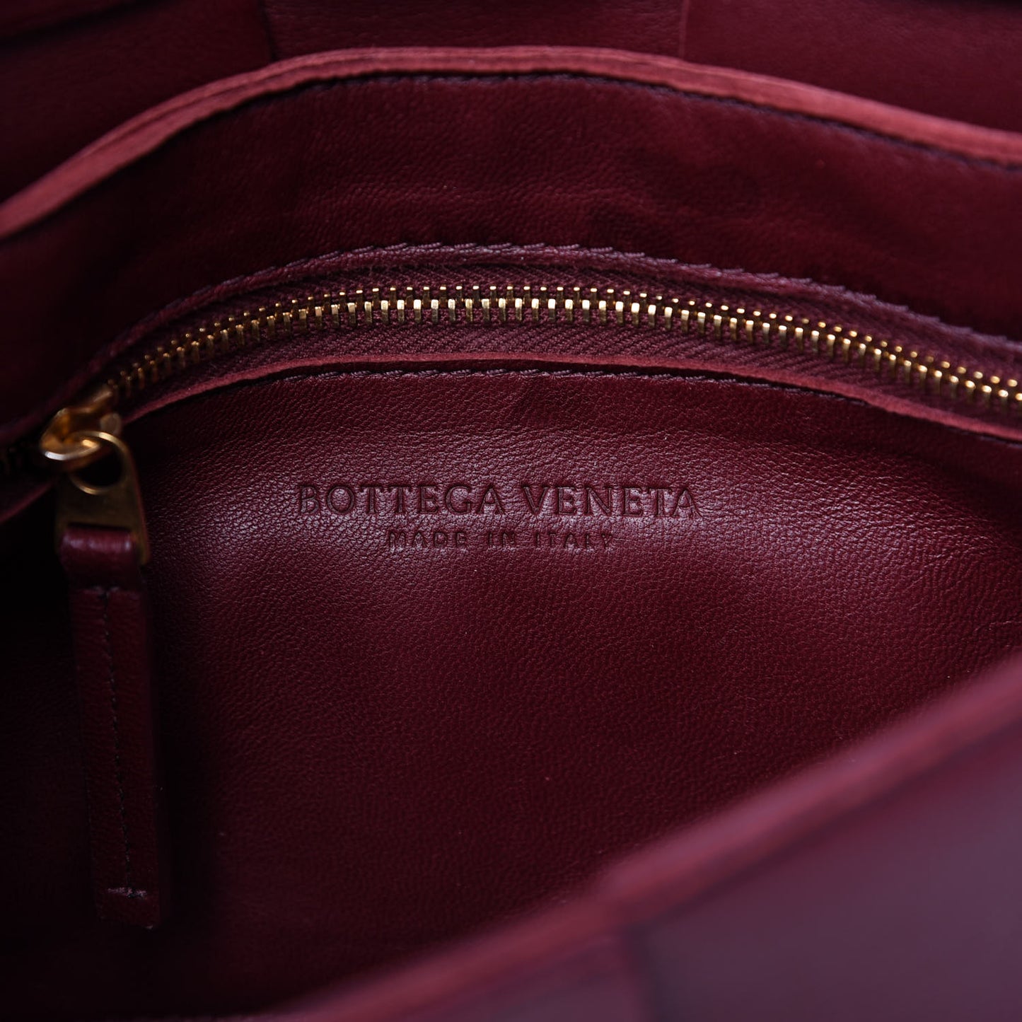 Lambskin Maxi Intrecciato Cassette Crossbody Bag Bordeaux