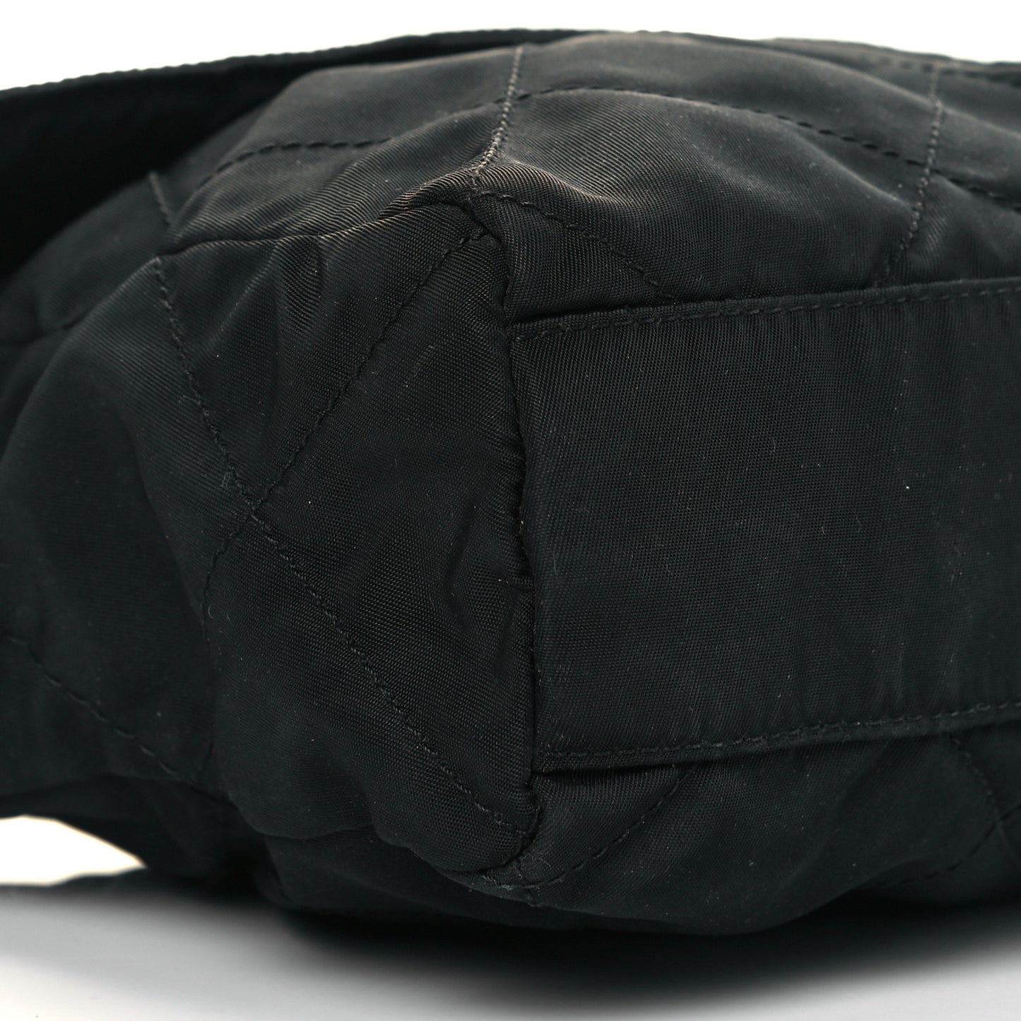 Nylon Tessuto Impuntu Quilted Flap Shoulder Bag Black