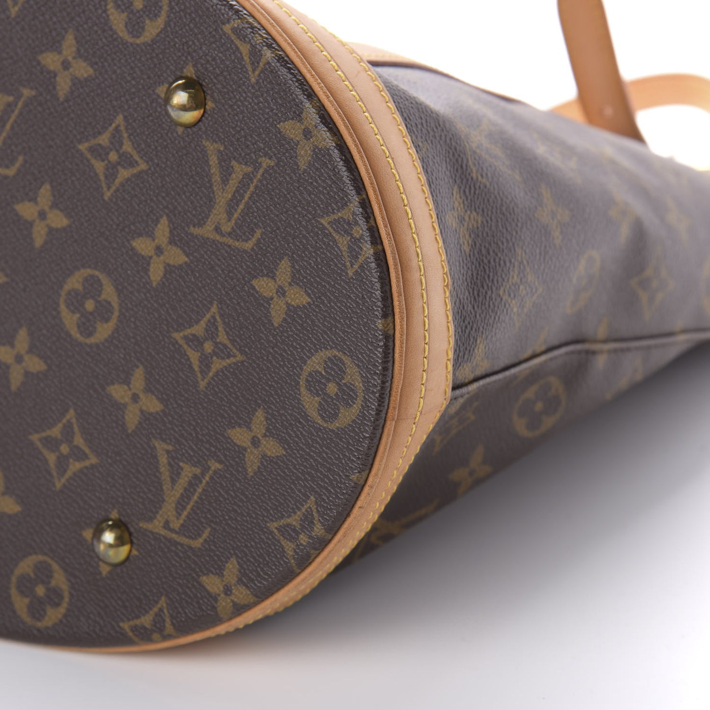 Monogram Bucket 27