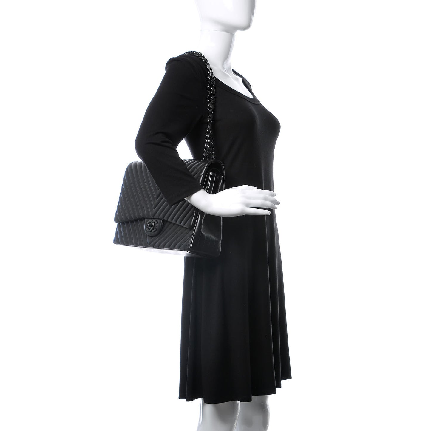Lambskin Chevron Quilted Maxi Double Flap So Black