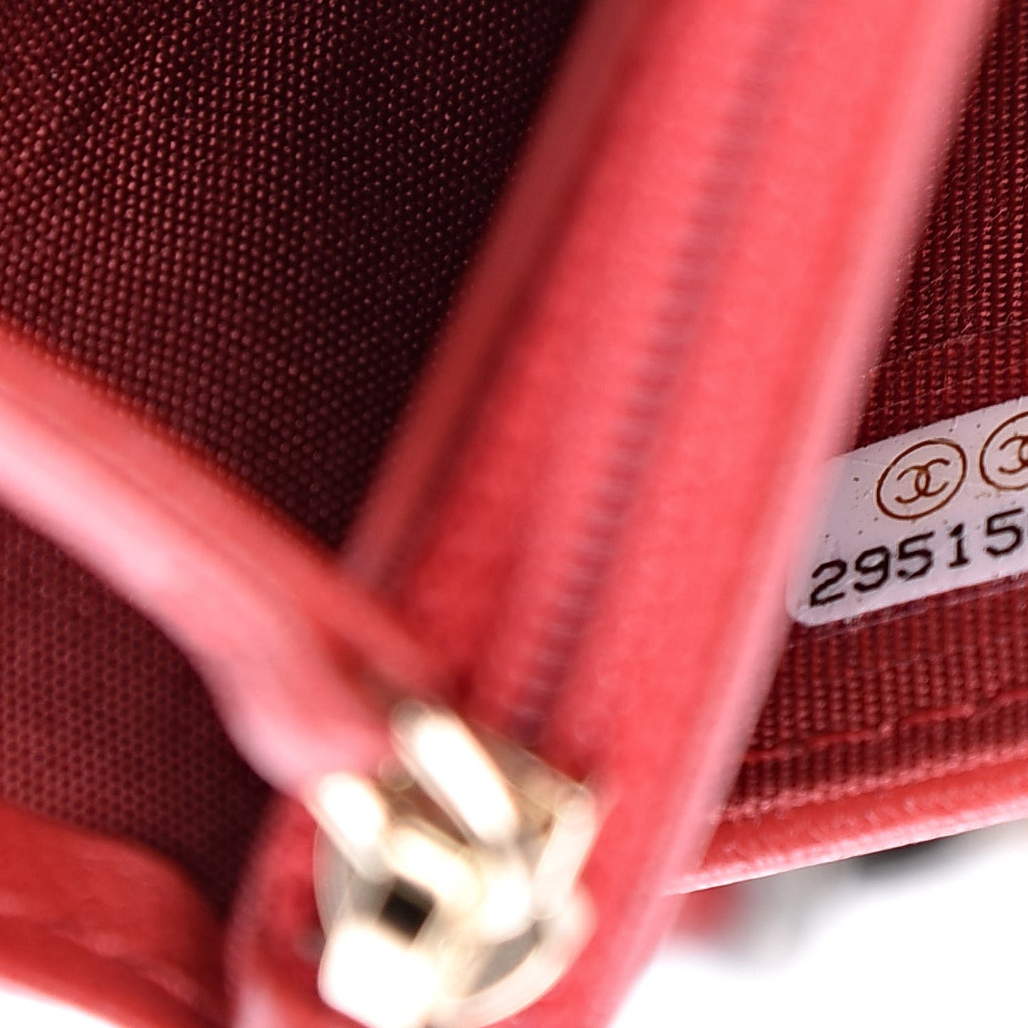 Goatskin Quilted 19 Wallet On Chain WOC Red