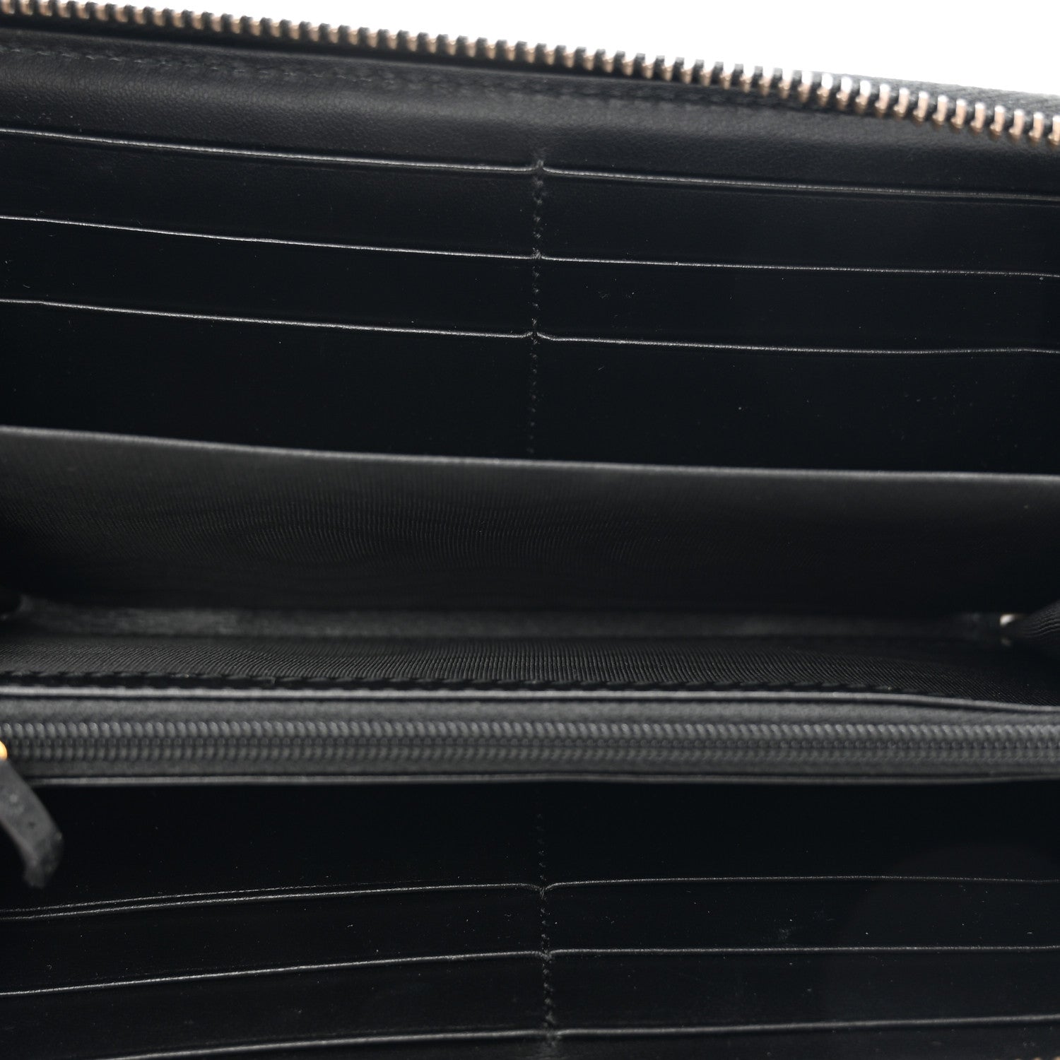 Gucci Calfskin Matelasse GG Marmont Zip Around Wallet Black 5 of 9
