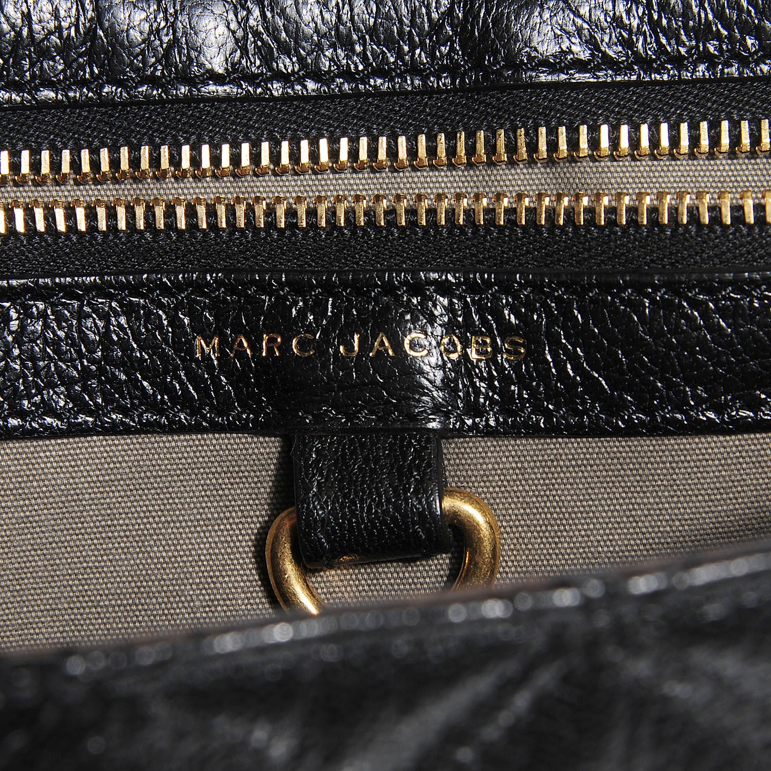 Marc Jacobs Lacquered Lambskin Baroque The XL Single Flap Black 6 of 11