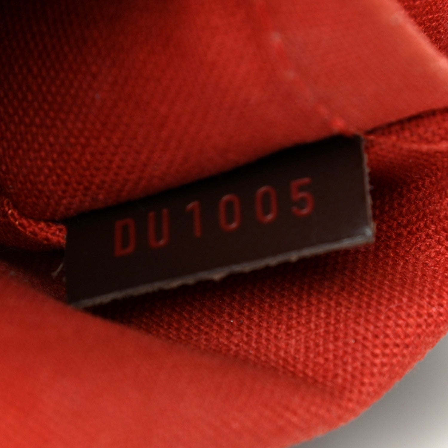 Louis Vuitton Damier Ebene Illovo PM 7 of 10