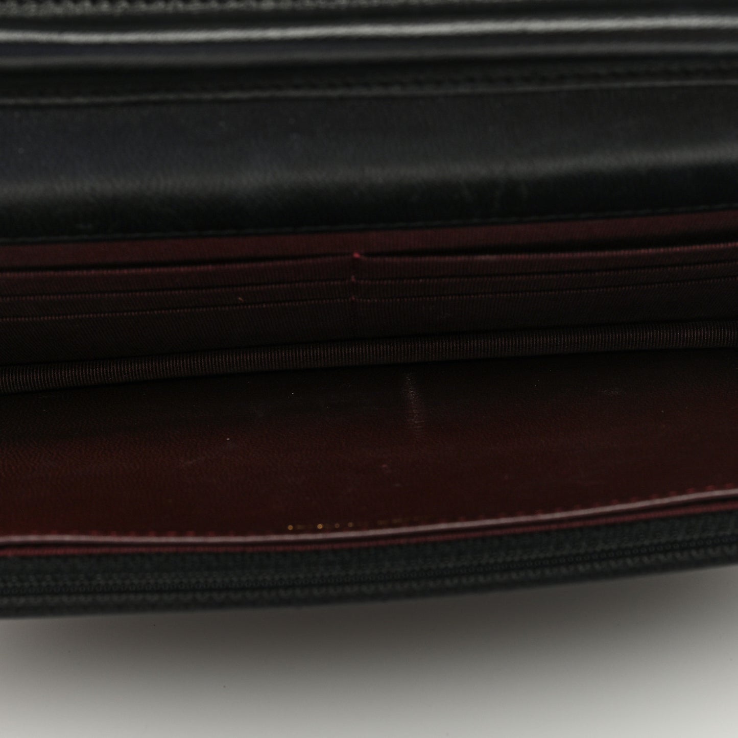 Lambskin Quilted Wallet On Chain WOC Black