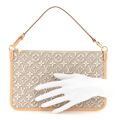Louis Vuitton Jacquard Monogram Embleme Neverfull MM Pochette Peuplier 2 of 6