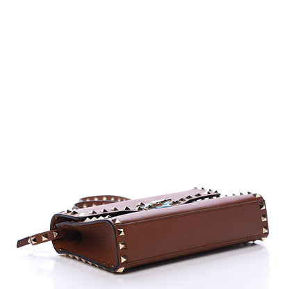 Valentino Garavani Pebbled Calfskin Medium Rockstud Flip Lock Crossbody Bag Saddle Brown 3 of 9
