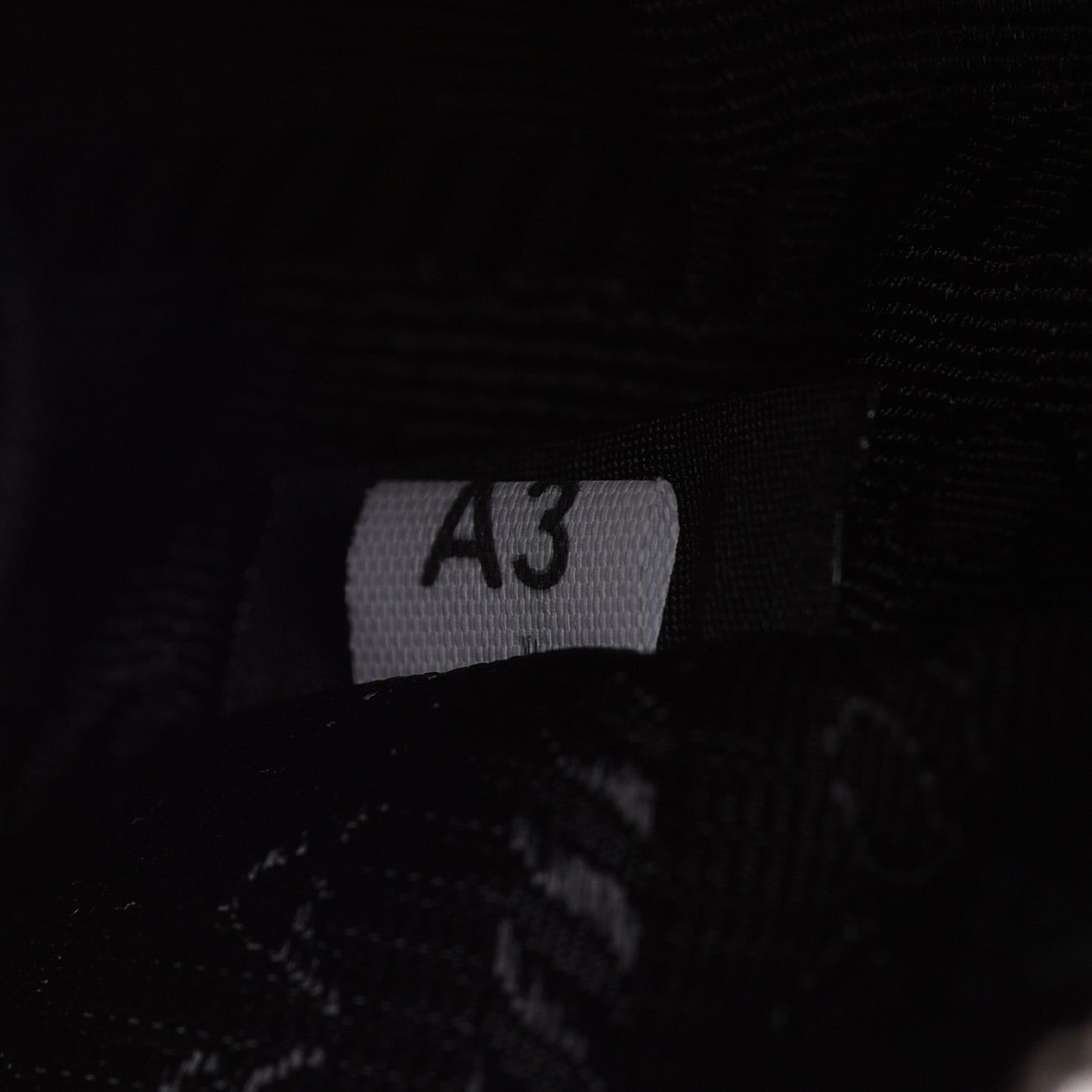 Nylon Re-Edition 2005 Shoulder Bag Black