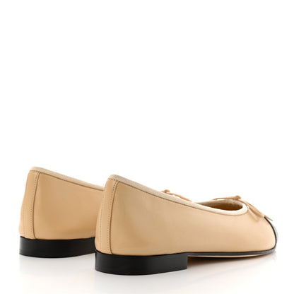 Chanel Lambskin Cap Toe Ballerina Flats 38.5 Beige Black 4 of 9