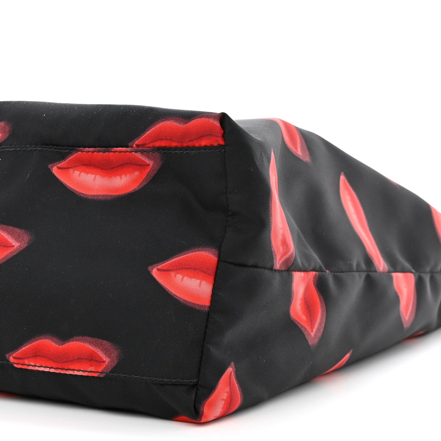 Tessuto Nylon Lips Tote Black