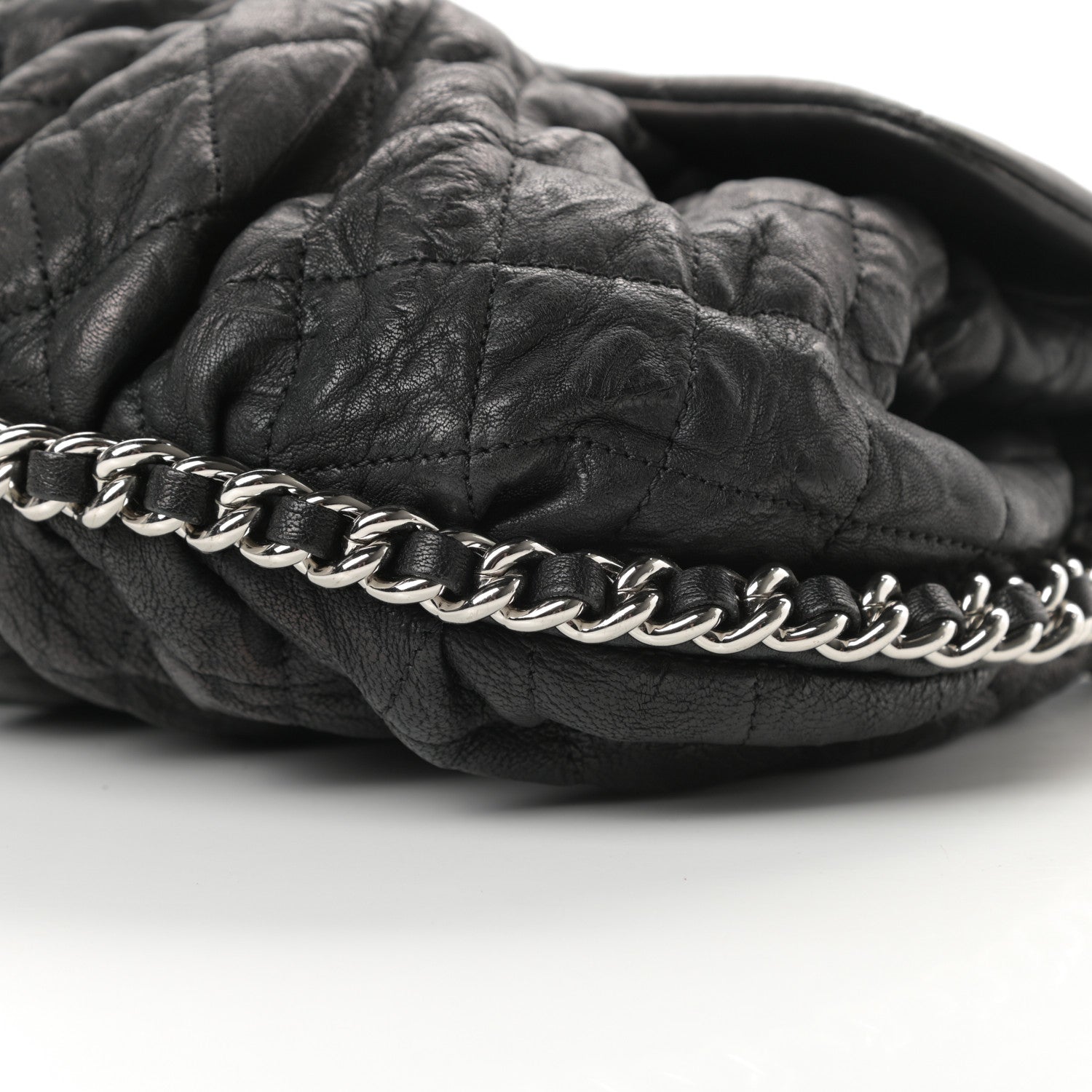 Chanel Washed Lambskin Quilted Medium Chain Around Messenger Black 10 of 10