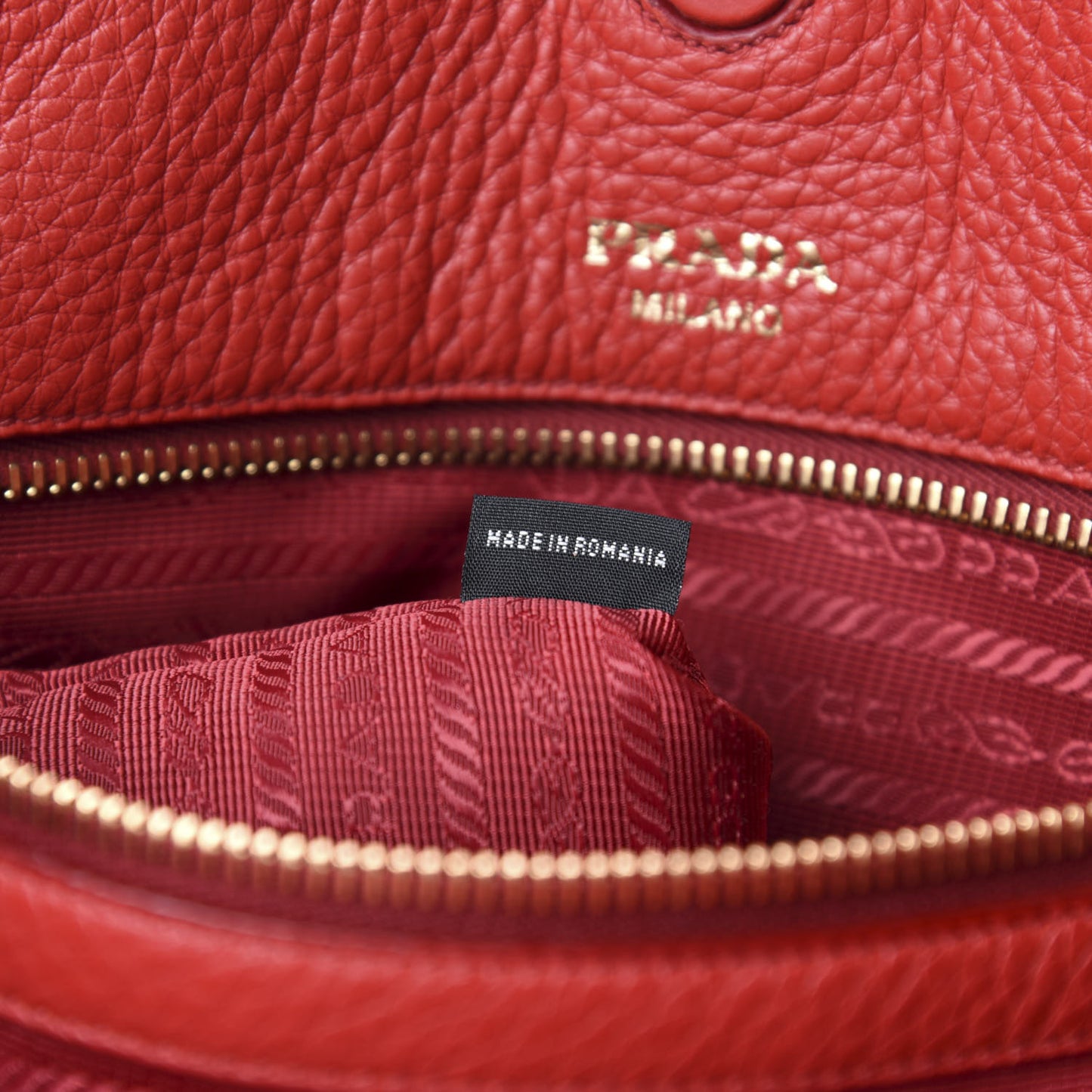 Vitello Daino Pocket Shopping Tote Rosoo