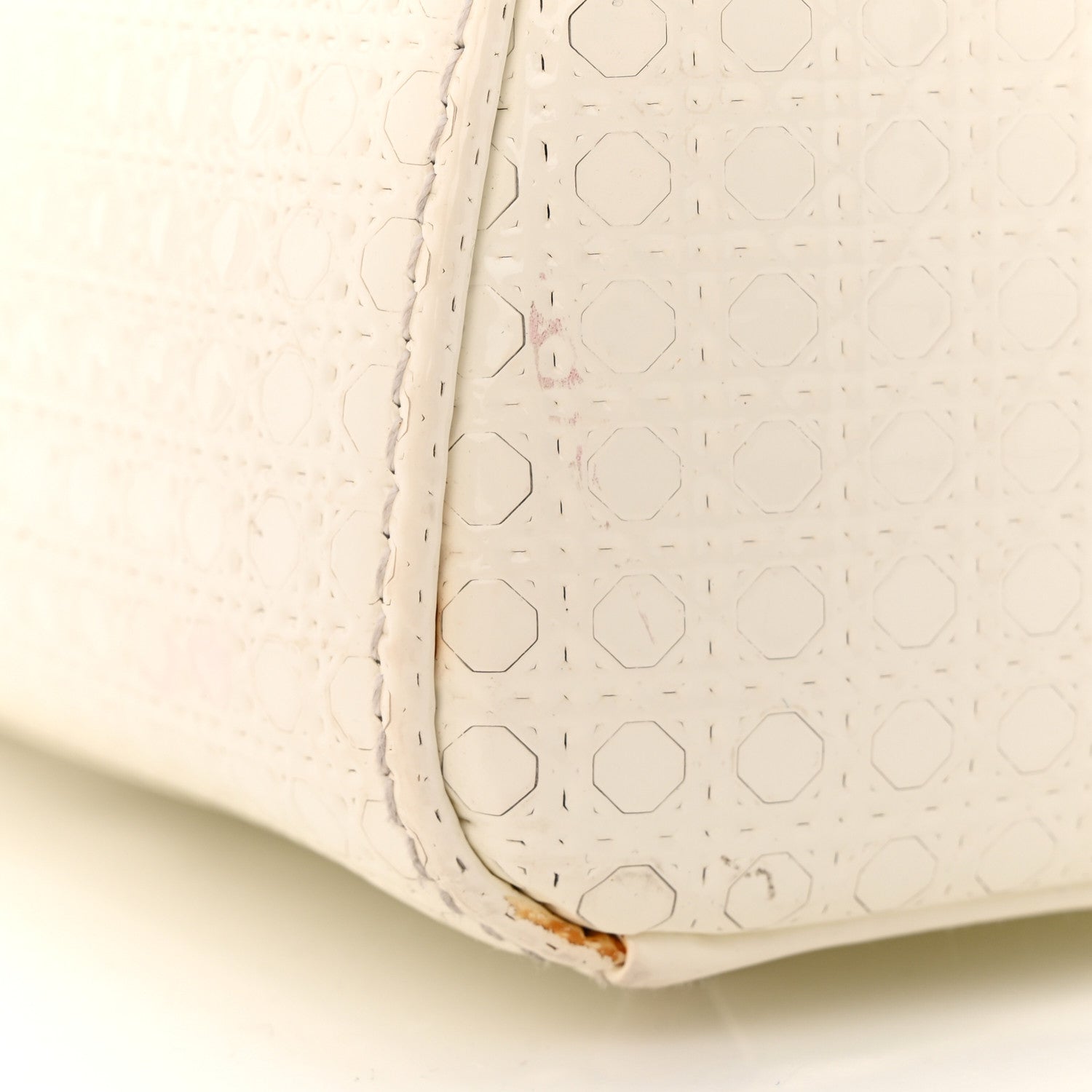 Christian Dior Patent Micro-Cannage Medium Lady Dior White 16 of 18