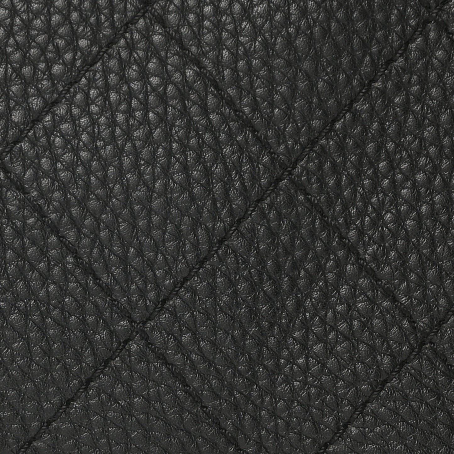 Grained Calfskin Stitched Large Supple Rock Shopping Black