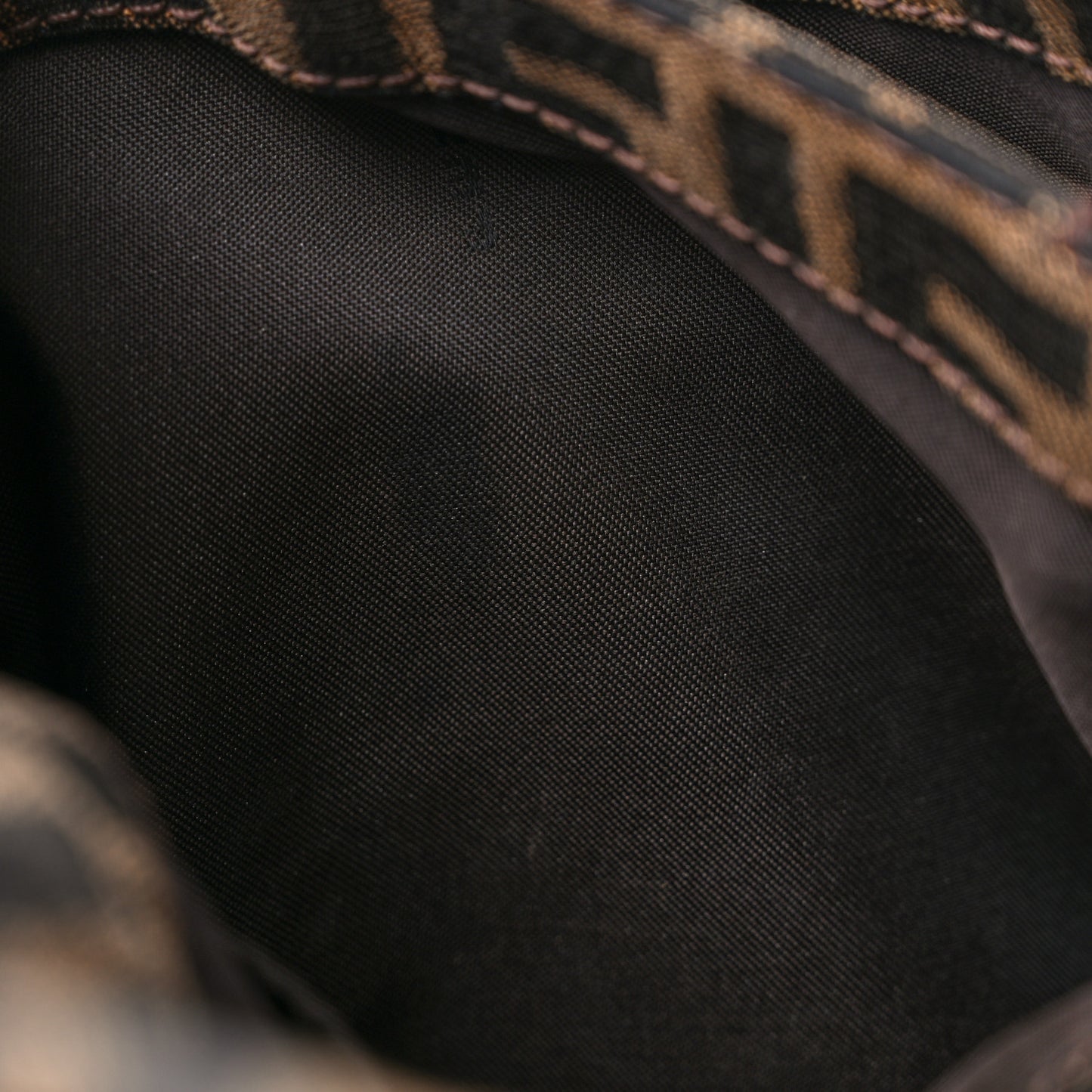 Zucca Buckle Shoulder Bag Tobacco