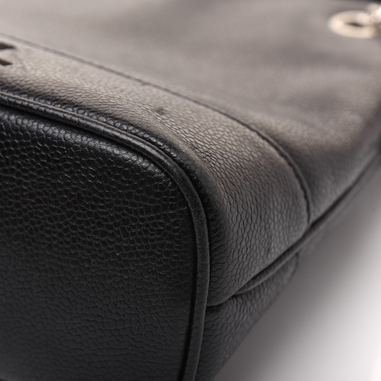 Caviar Logo Shoulder Bag Black