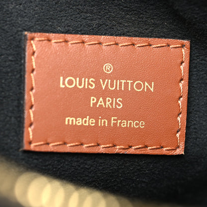 Louis Vuitton Monogram V Tote MM Black 5 of 8