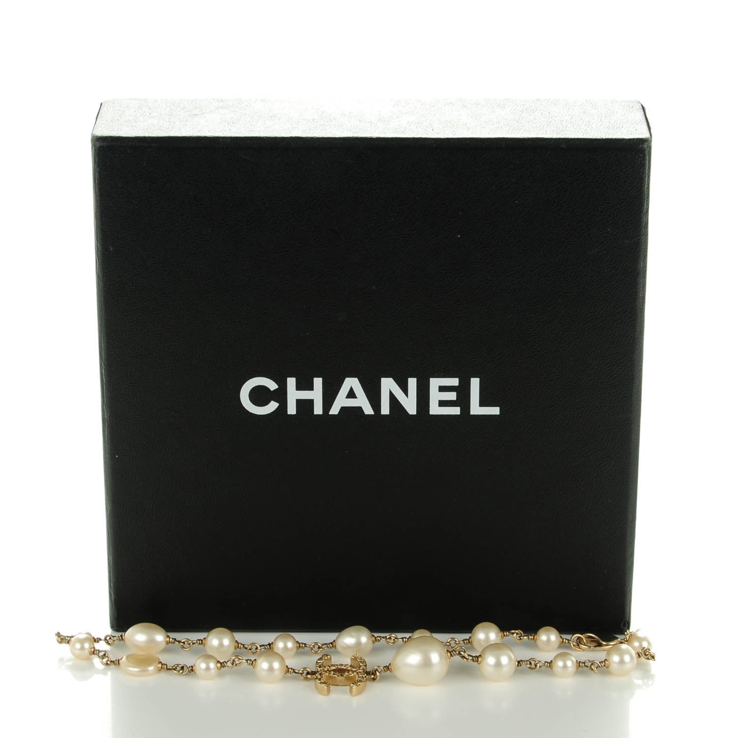 Chanel Irregular Pearl CC Short Necklace Gold 5 of 5