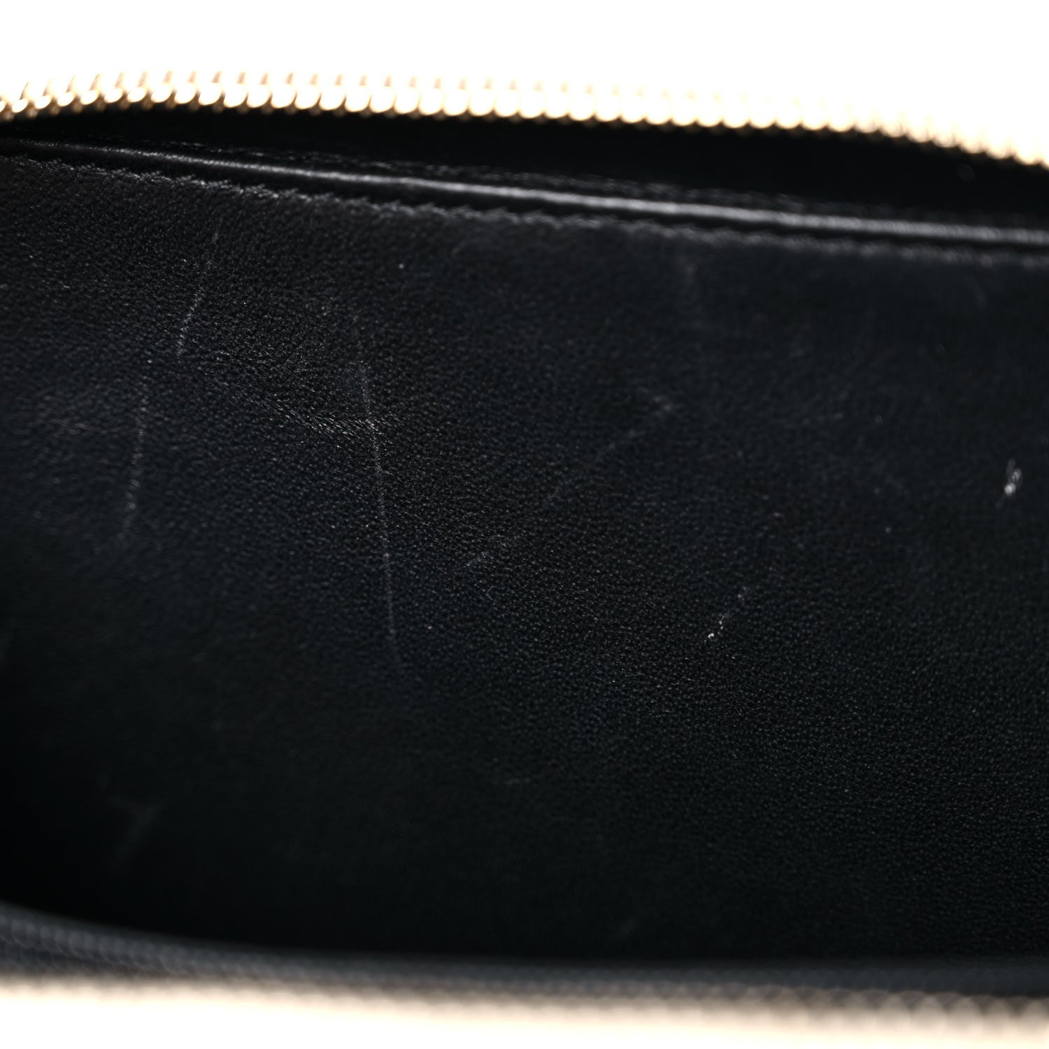 Chanel Caviar Quilted Medium CC Filigree Vanity Case White Black 13 of 19