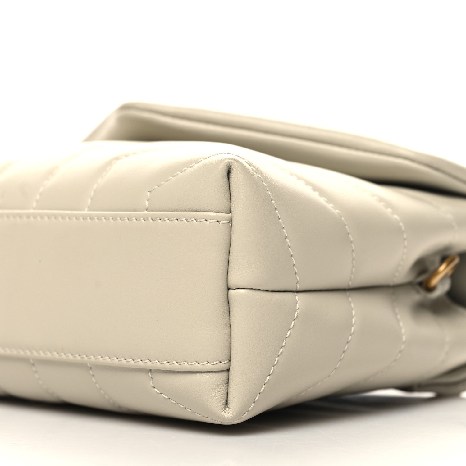 Saint Laurent Calfskin Y Quilted Monogram Toy Loulou Crossbody Bag Blanc Vintage 11 of 13