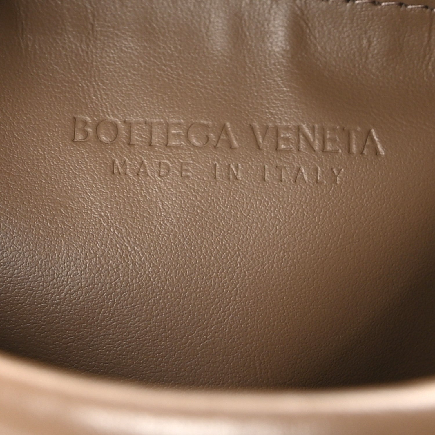 Bottega Veneta Calfskin Intrecciato Small Hop Pinecone 7 of 11
