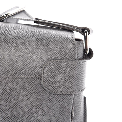 Louis Vuitton Taiga Roman PM Messenger Glacier 12 of 16