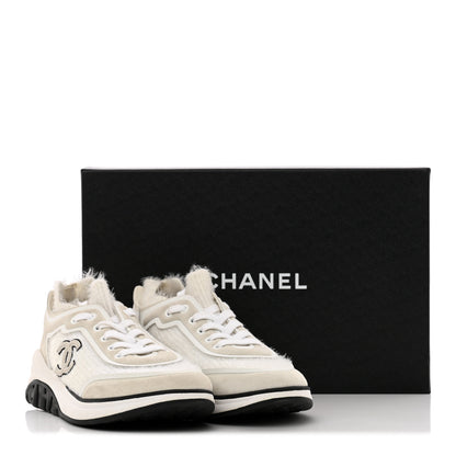 Chanel Fabric Calfskin Suede CC Womens Sneakers 38.5 White 16 of 16