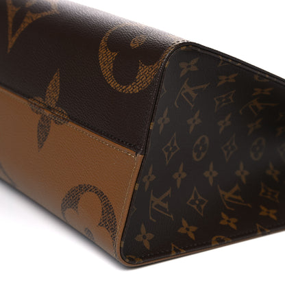 Louis Vuitton Reverse Monogram Giant Onthego MM 8 of 8