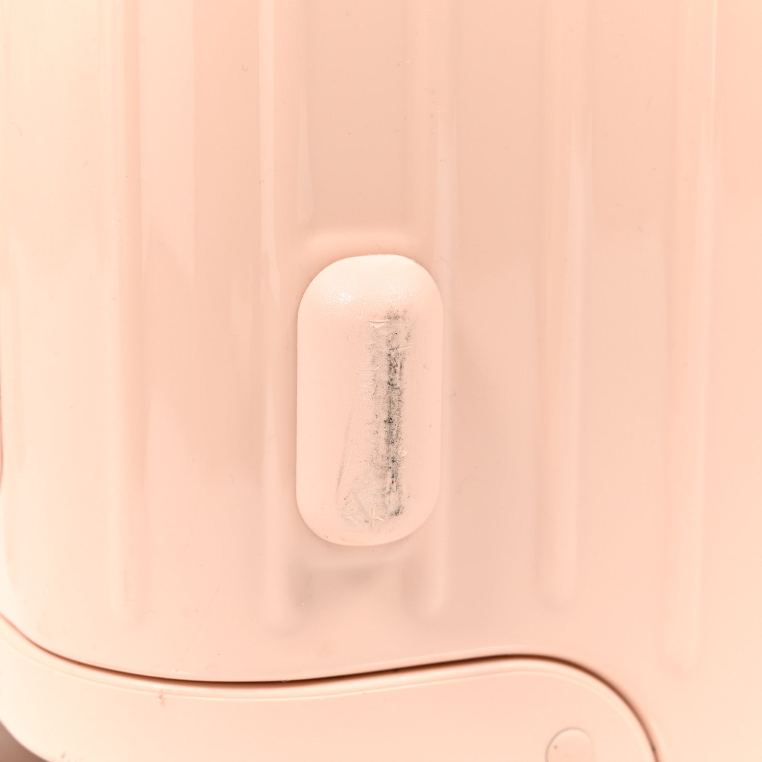 Rimowa Gloss Polycarbonate Essential Trunk Petal Pink 10 of 14