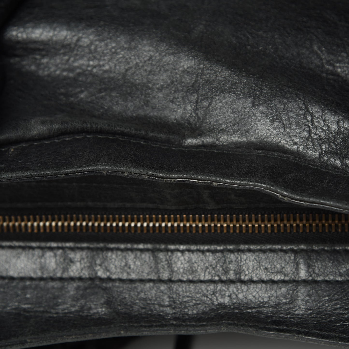 Agneau Classic Hardware Velo Black