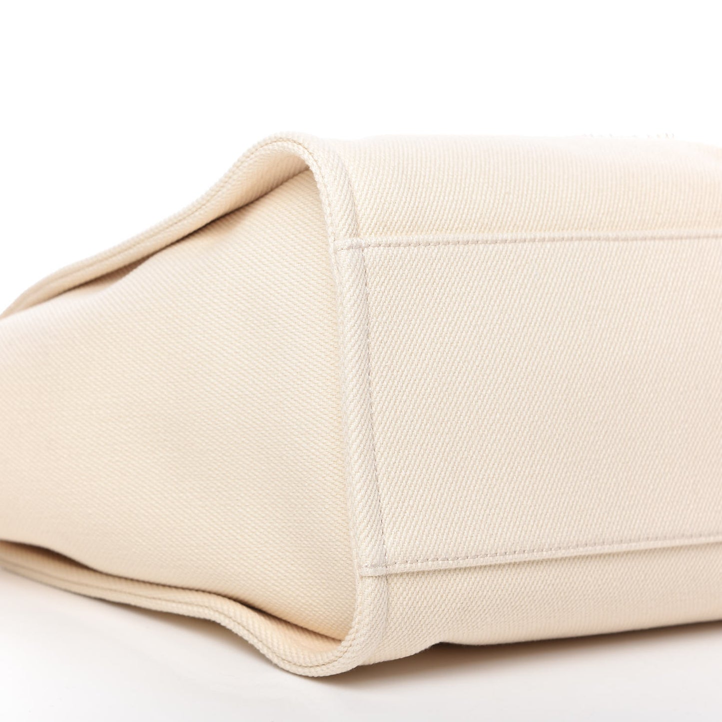 Canvas Pearl Medium Deauville Tote Ecru Beige