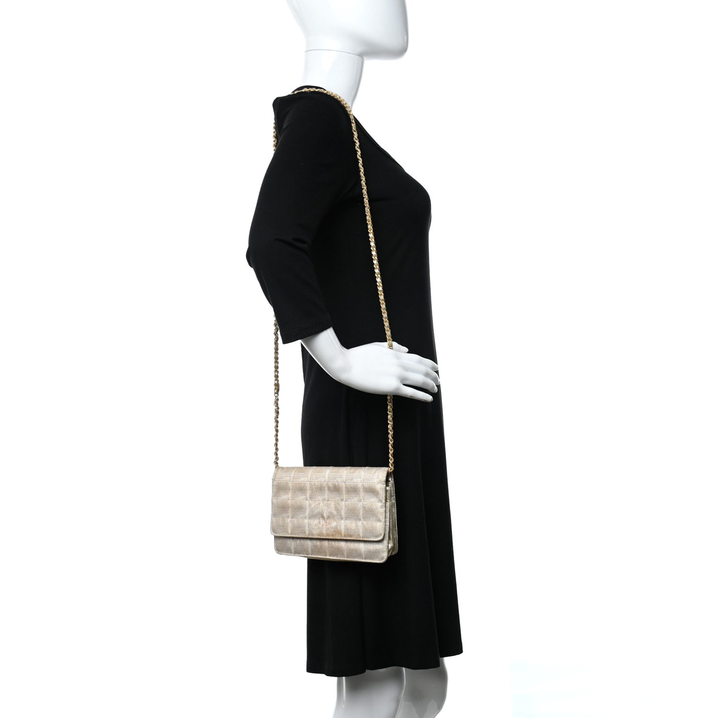 Nylon Travel Wallet On Chain WOC Metallic Gold