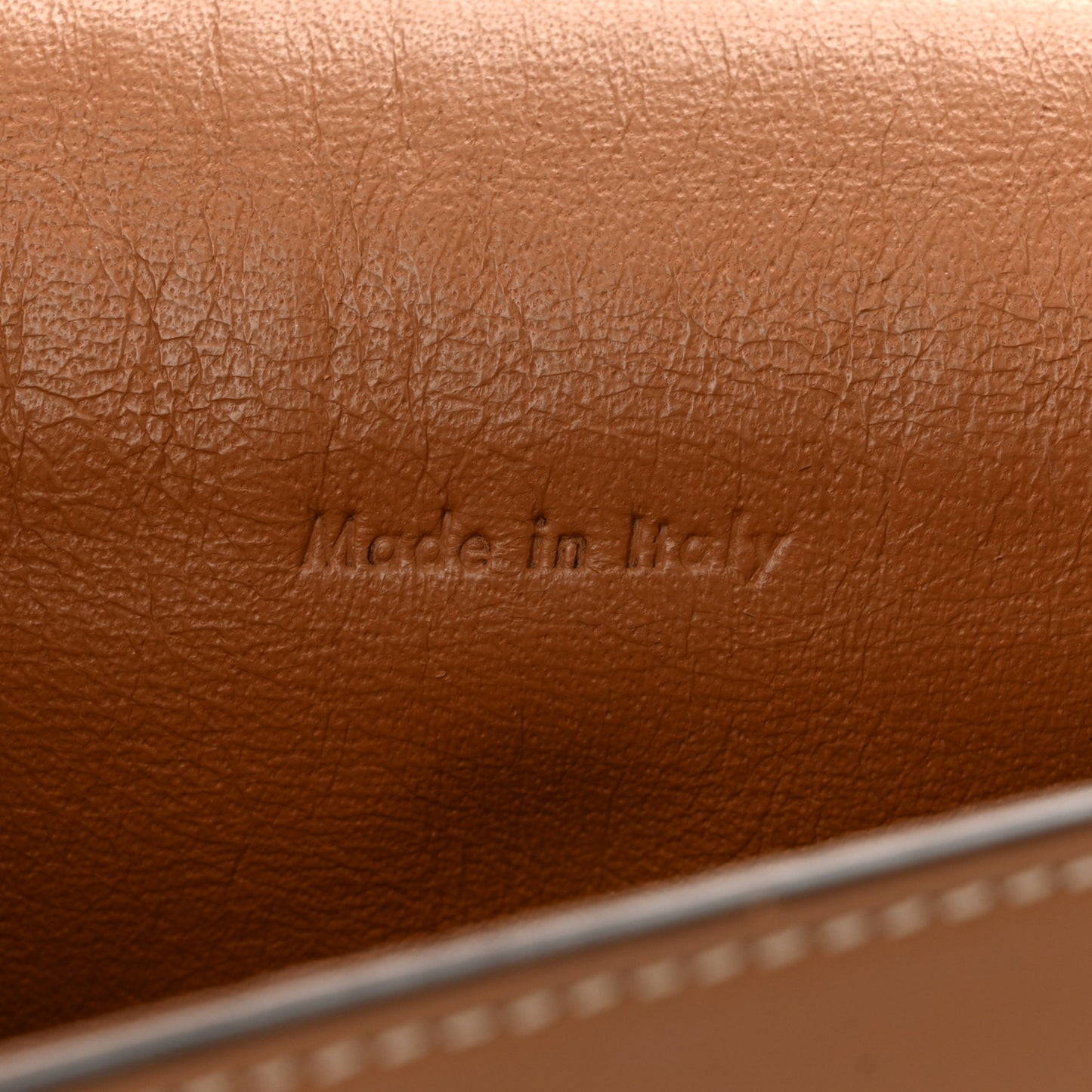 Supersoft Calfskin Medium Trotteur Caramel