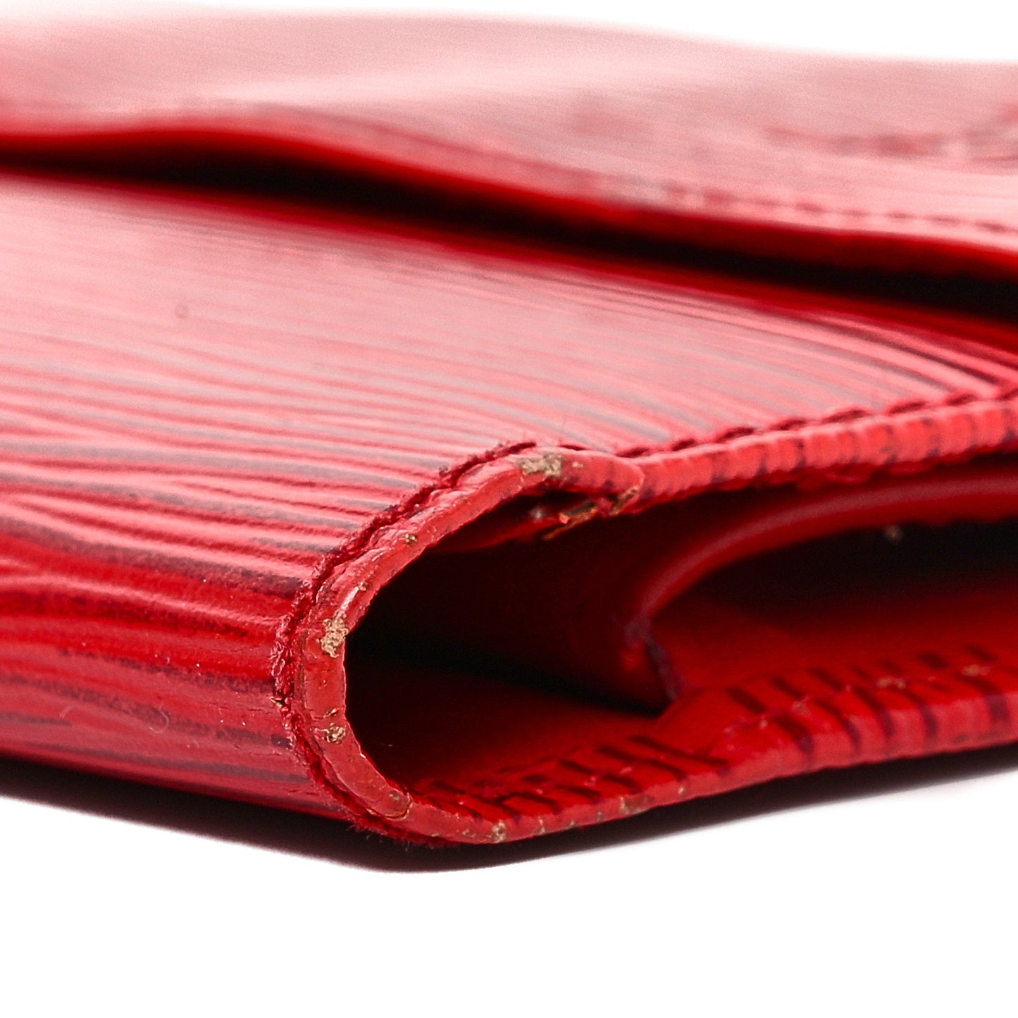 Epi Porte Tresor International Wallet Castillan Red