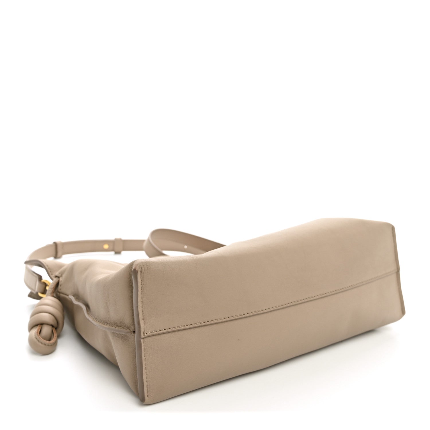Loewe Nappa Calfskin Medium Flamenco Knot Clutch Sand 4 of 10