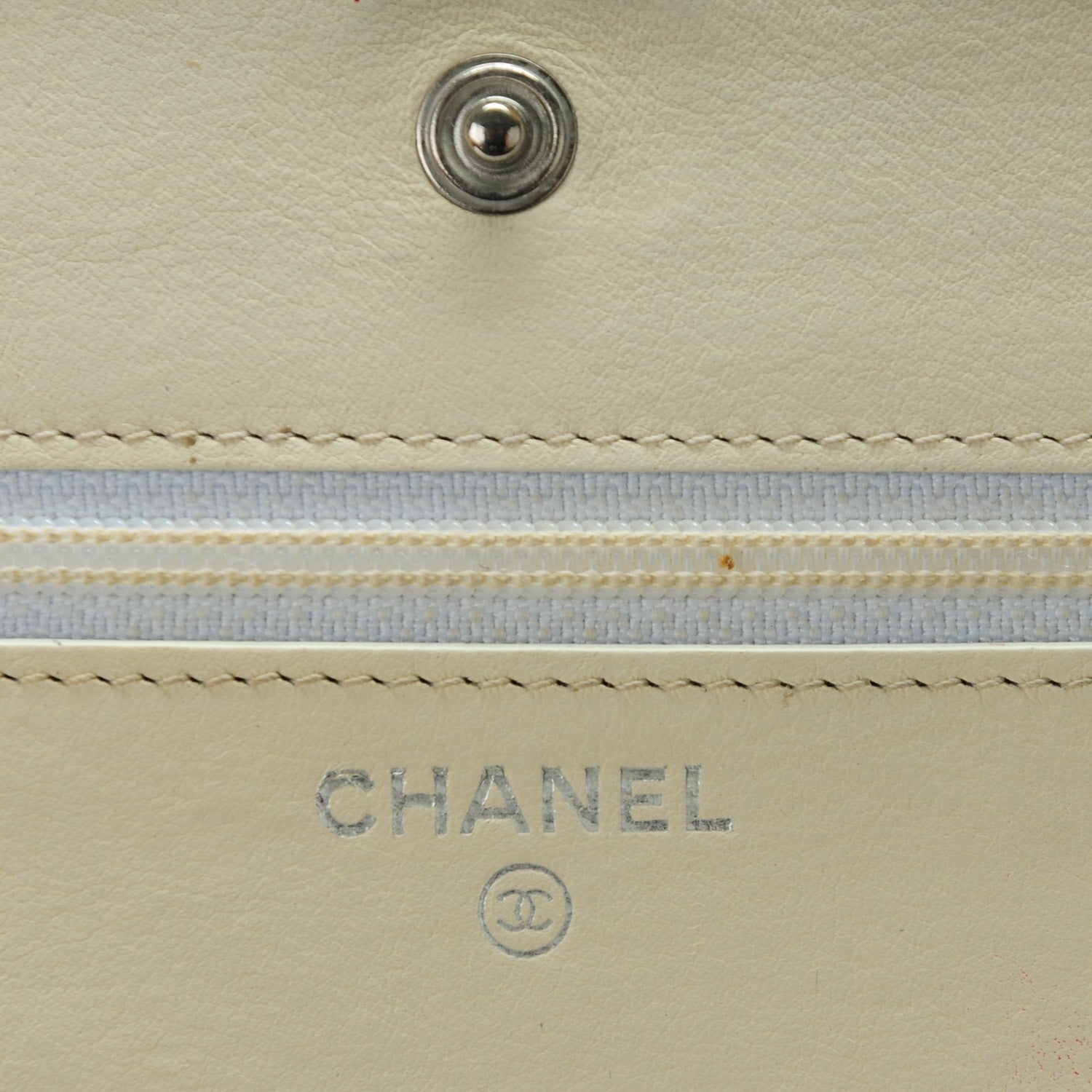 Chanel Caviar Sevruga Wallet On Chain WOC White 6 of 7