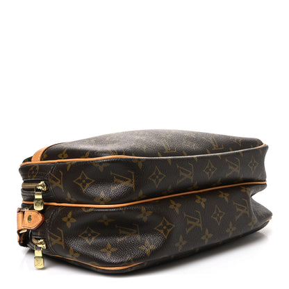 Louis Vuitton Monogram Reporter PM 4 of 10