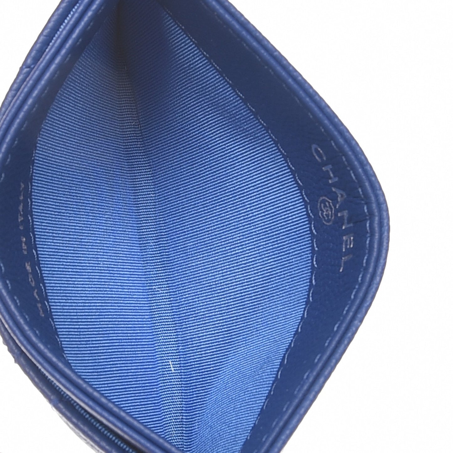 Caviar Camellia Quilted Card Holder Blue