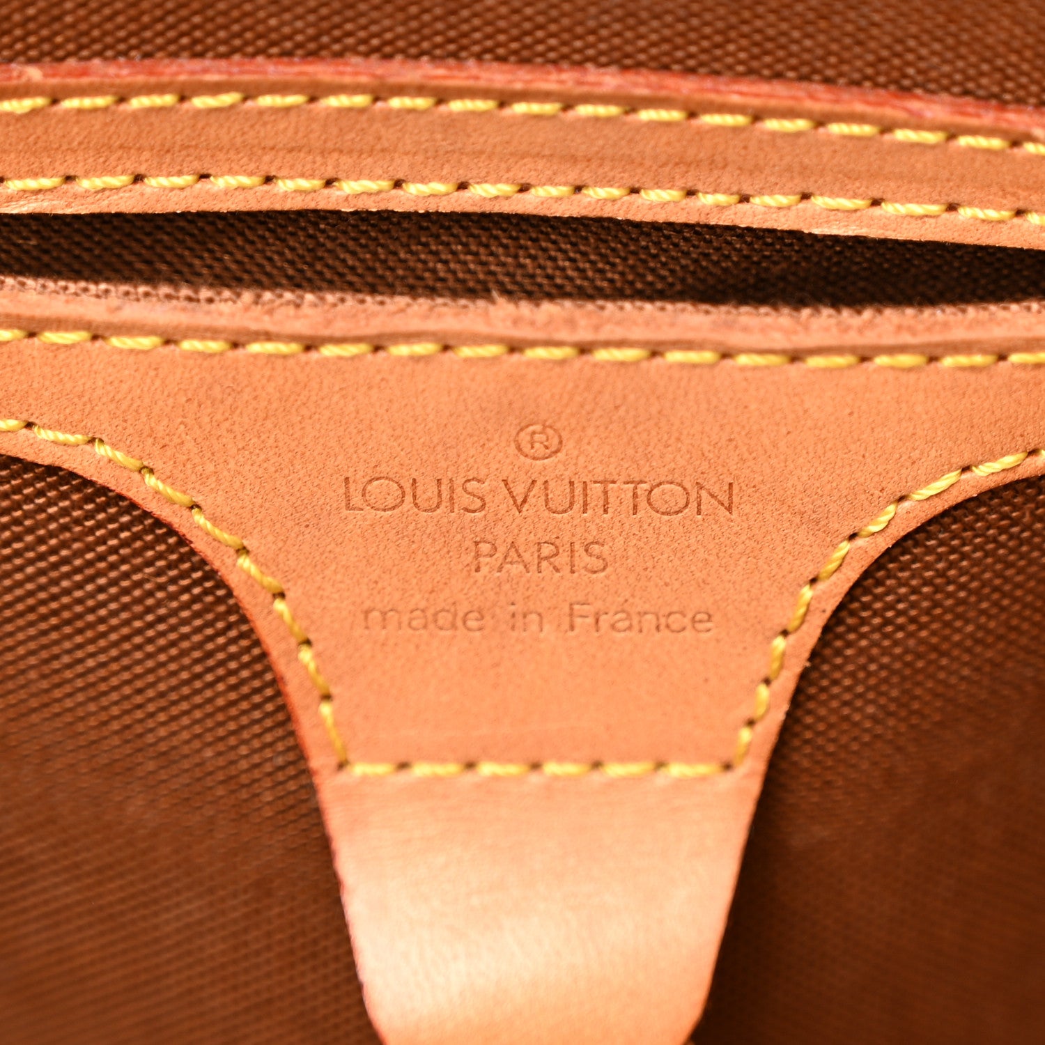 Louis Vuitton Monogram Ellipse MM 6 of 10