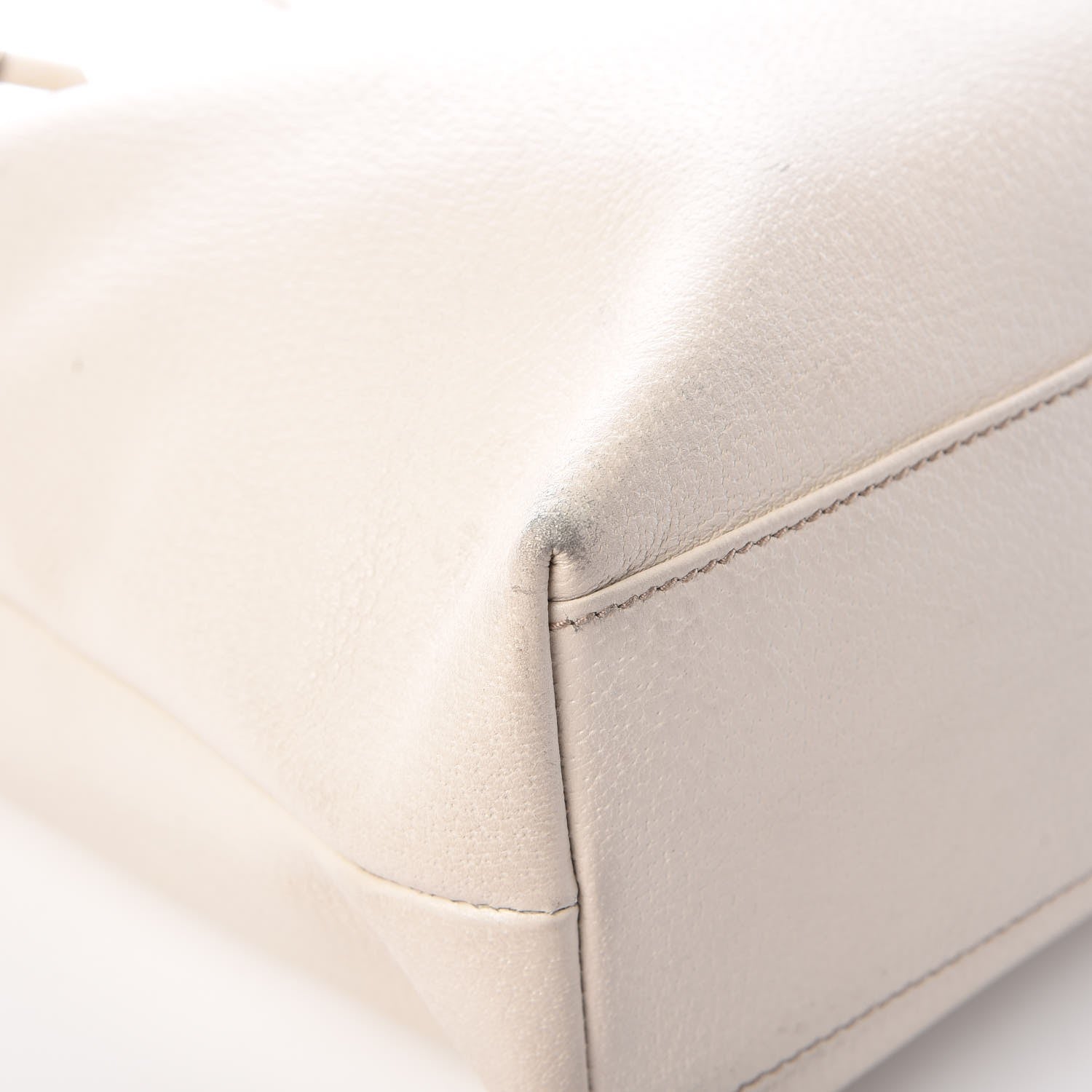 Gucci Calfskin Abbey Tote Off White 13 of 13