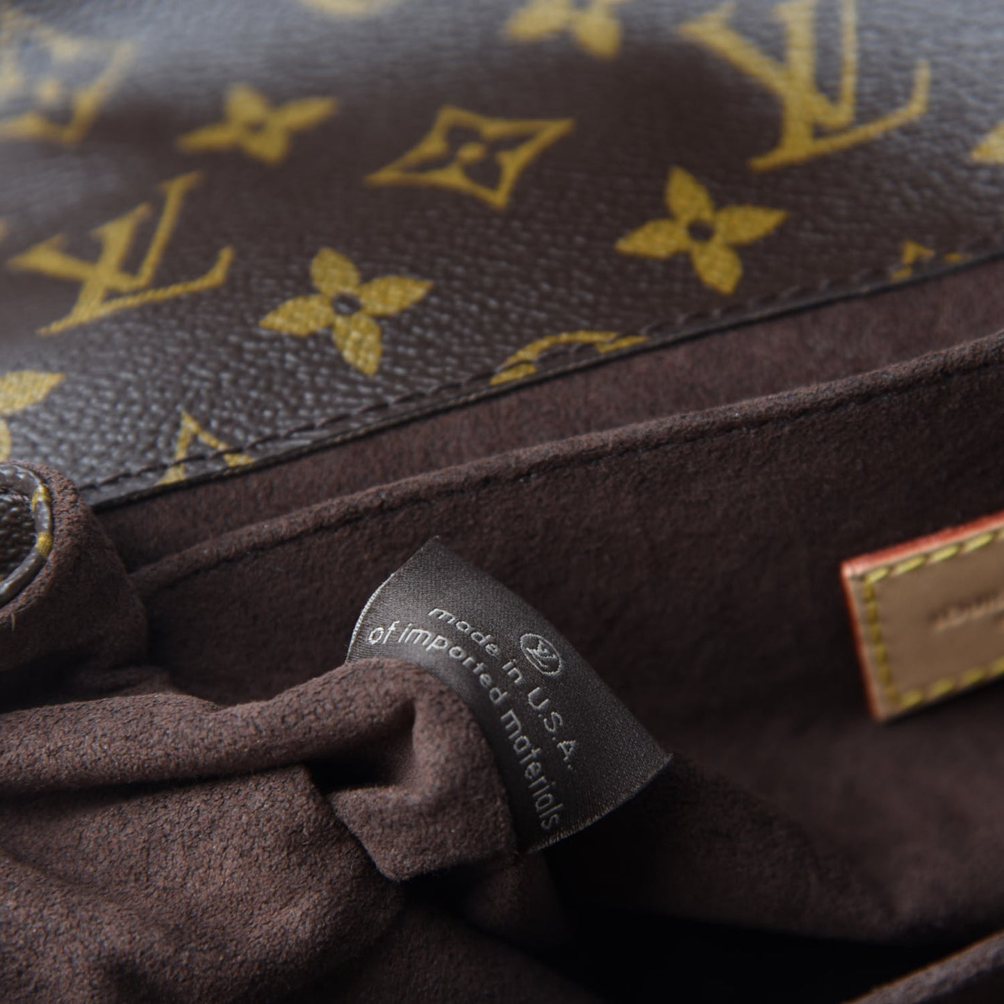 Monogram Pochette Metis