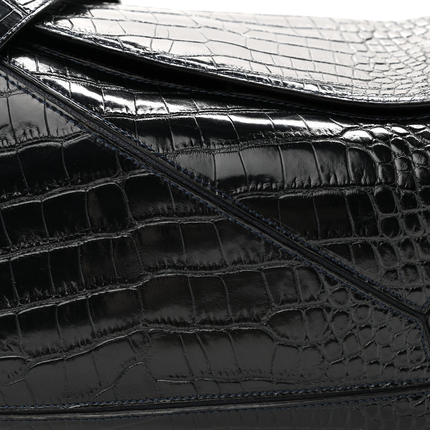 Crocodile Medium Puzzle Bag Black