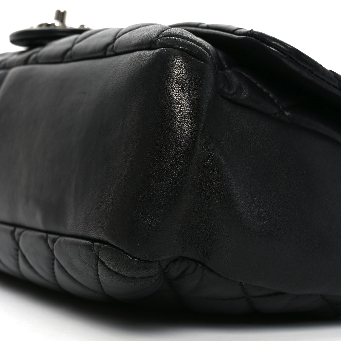Lambskin Quilted Jumbo Coco Rain Flap Black