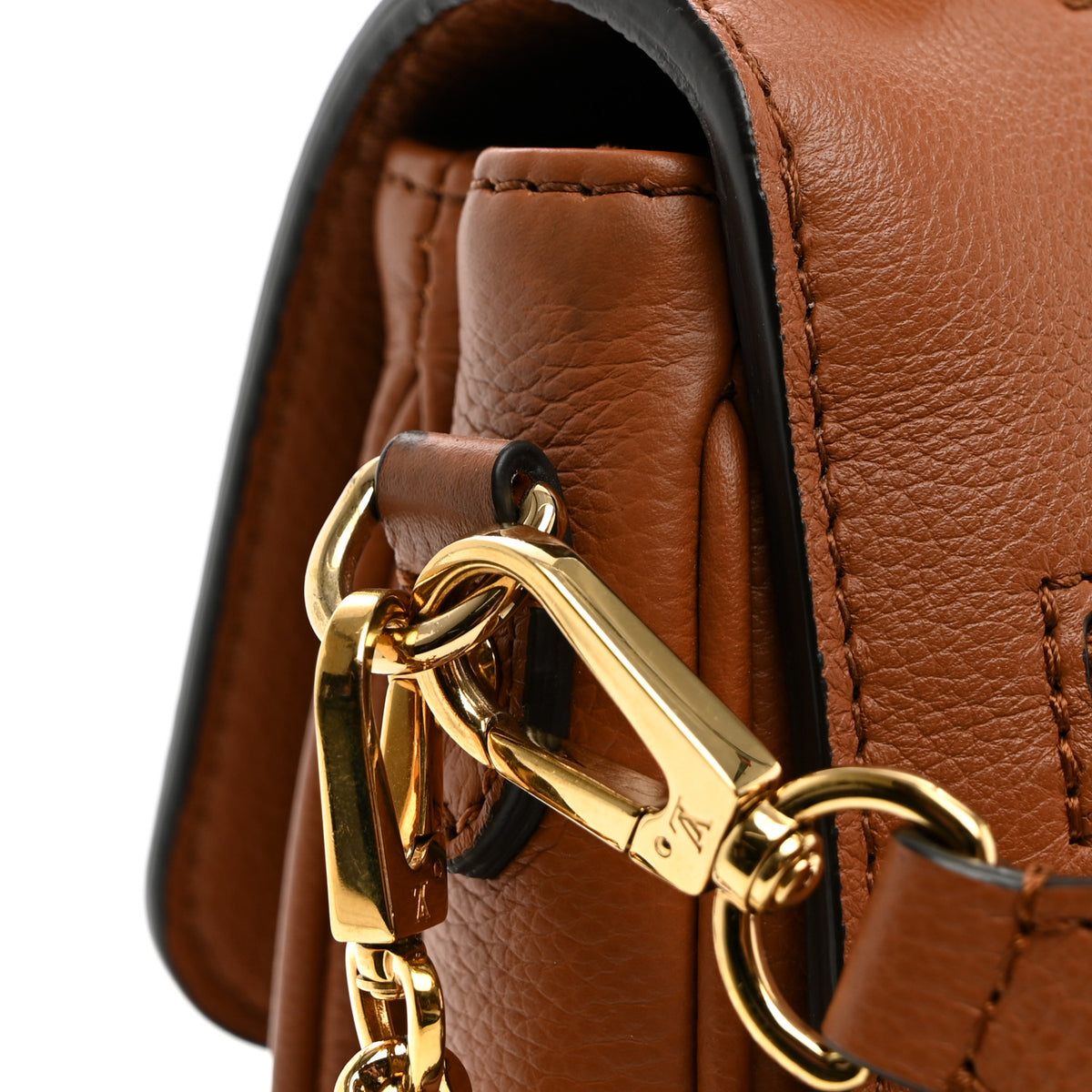 Grained Calfskin Lockme Oxford Cognac