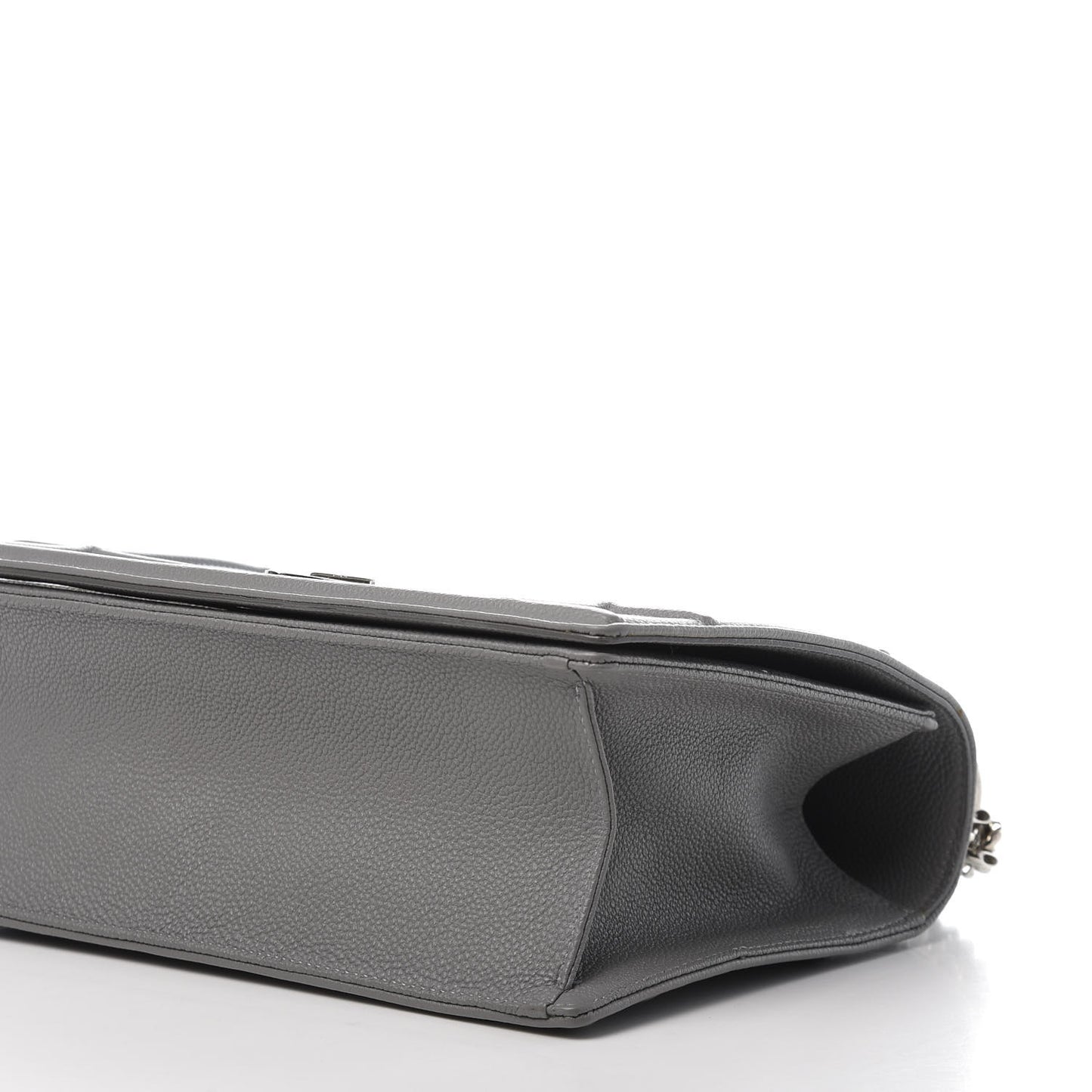 Grained Calfskin Medium Diorama Flap Bag Gris