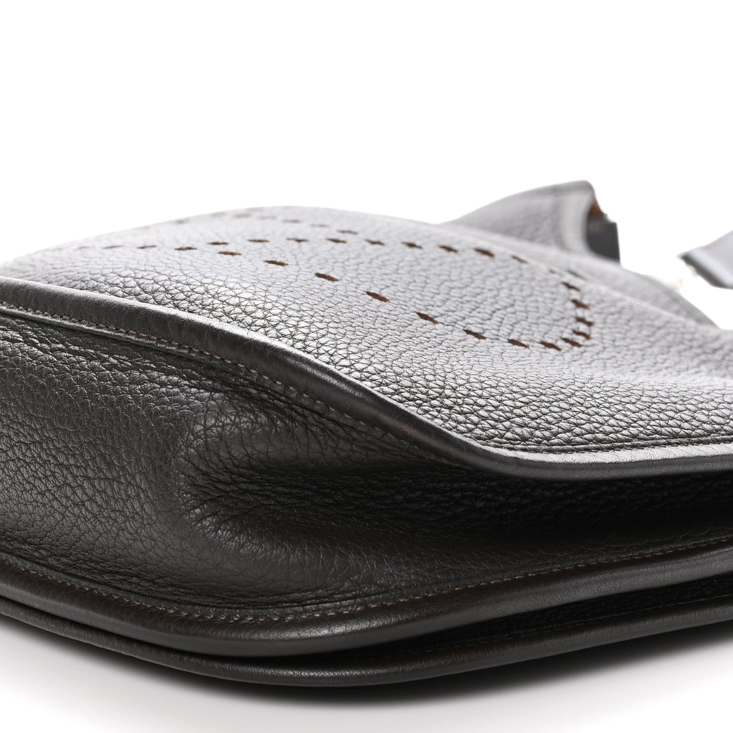Taurillon Clemence Evelyne II PM Ebene