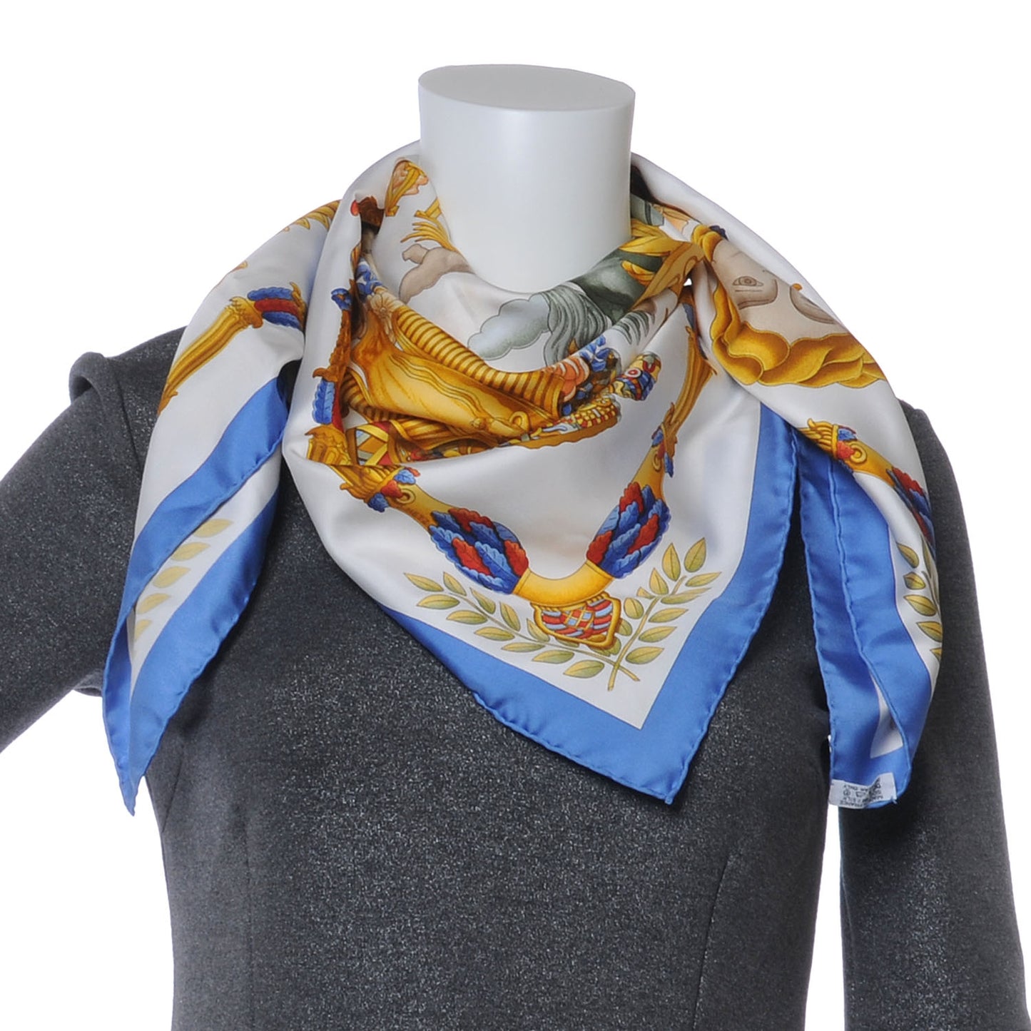 Silk Le Matin Neuf Scarf 90