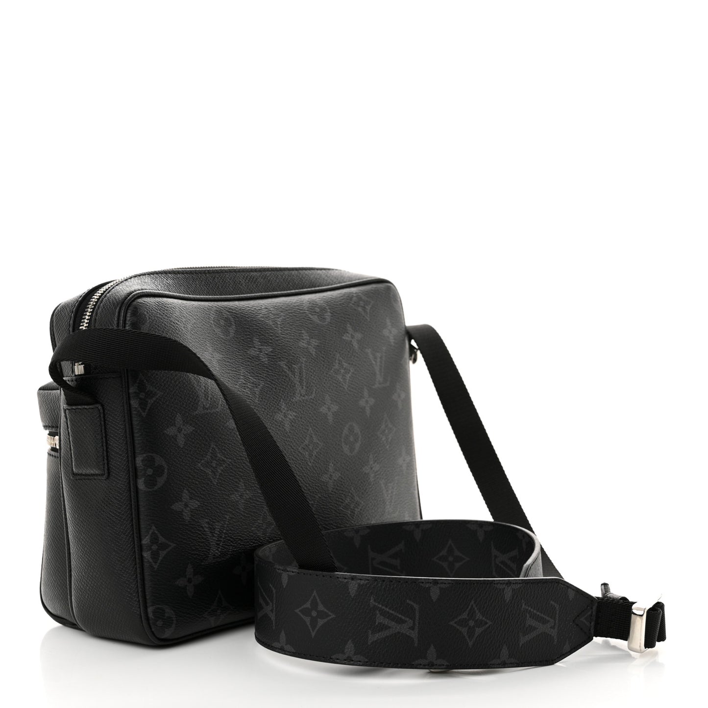 Taiga Monogram Eclipse Outdoor Messenger Black